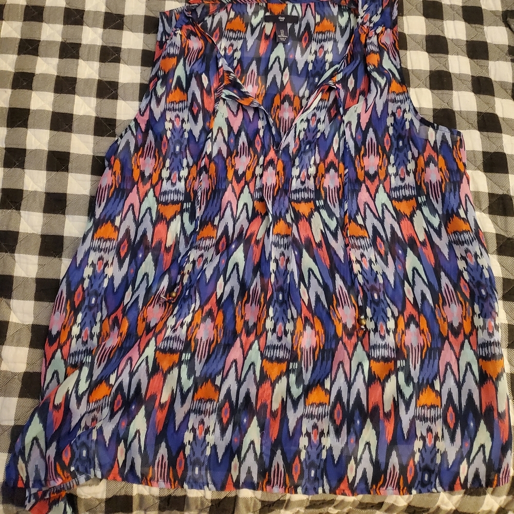 Gap Women's L Sheer Multicolored Sleve-less Top